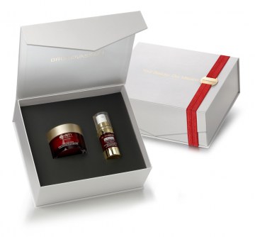 Alternative view of BRUNO VASSARI XMAS KIANTY CSOMAG 2023