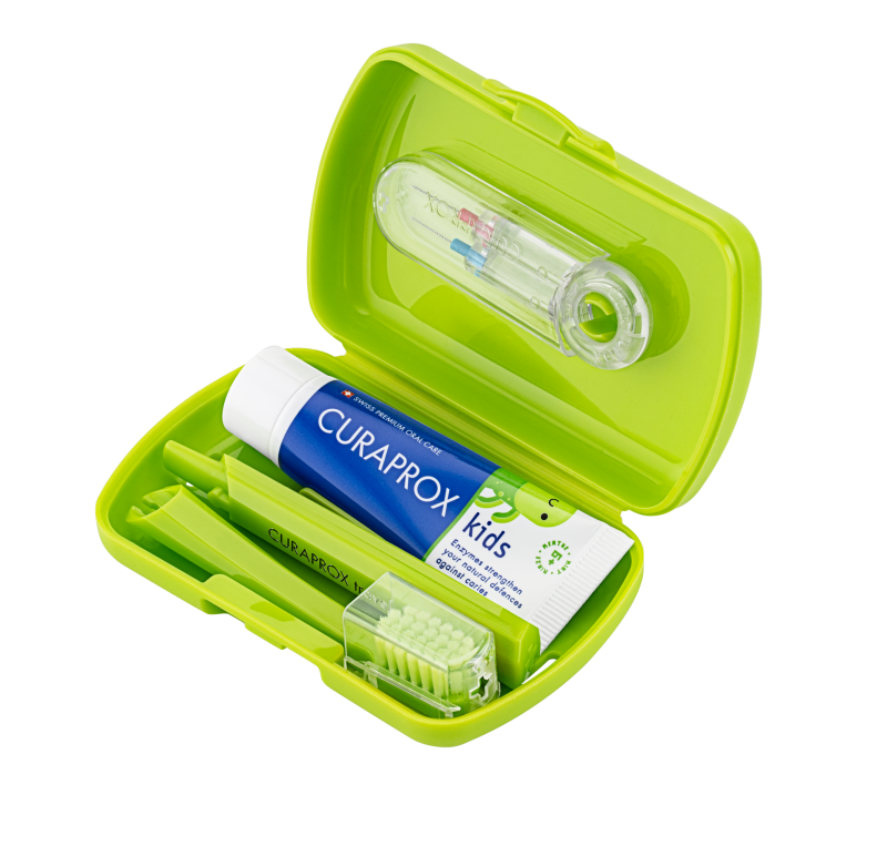 Curaprox Kids Travelset (zöld) - Image 2