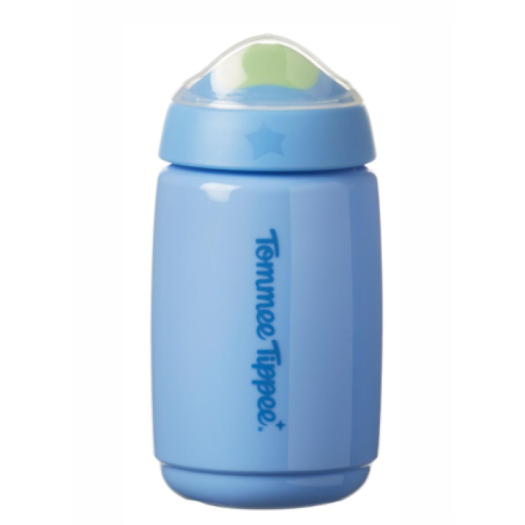 Az innovatív cseppmentes szelep megakadályozza a folyadék kifolyását, de igény szerint eltávolítható, így a gyermek szabadabban ihat.